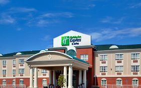 Holiday Inn Express Hotel & Suites Hinton